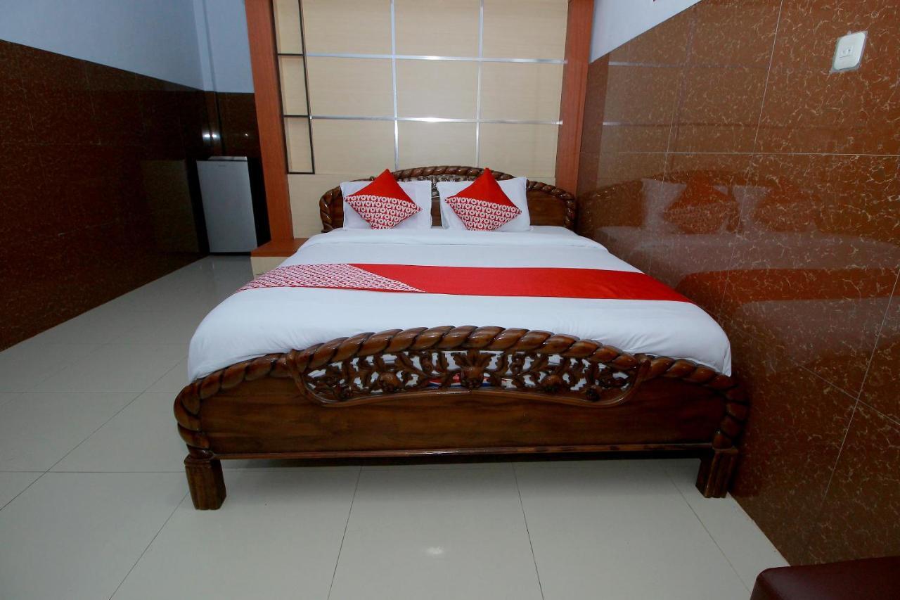 โอโย 1669 โฮเต็ล วิสตา ชาเรียะฮ์ Hotel เบิงกูลู ภายนอก รูปภาพ